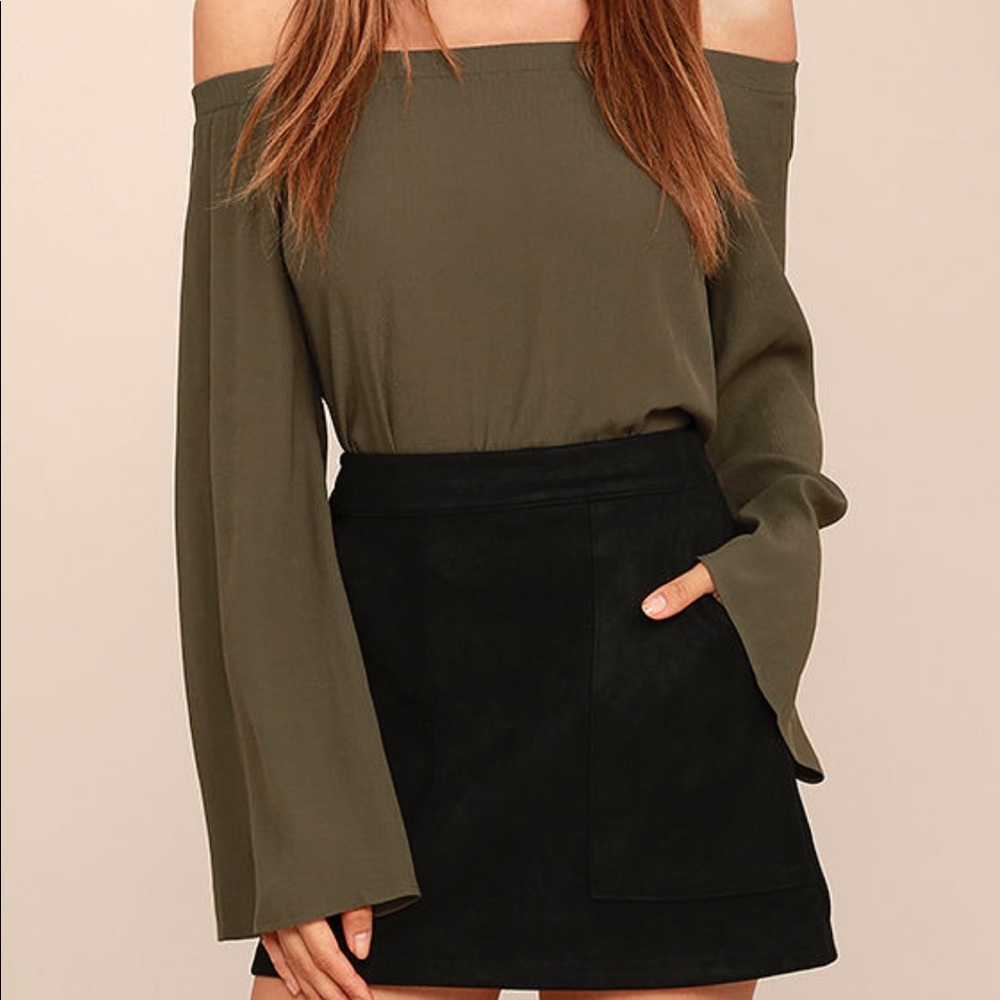 NWOT Lulus Black Suede Mini Skirt